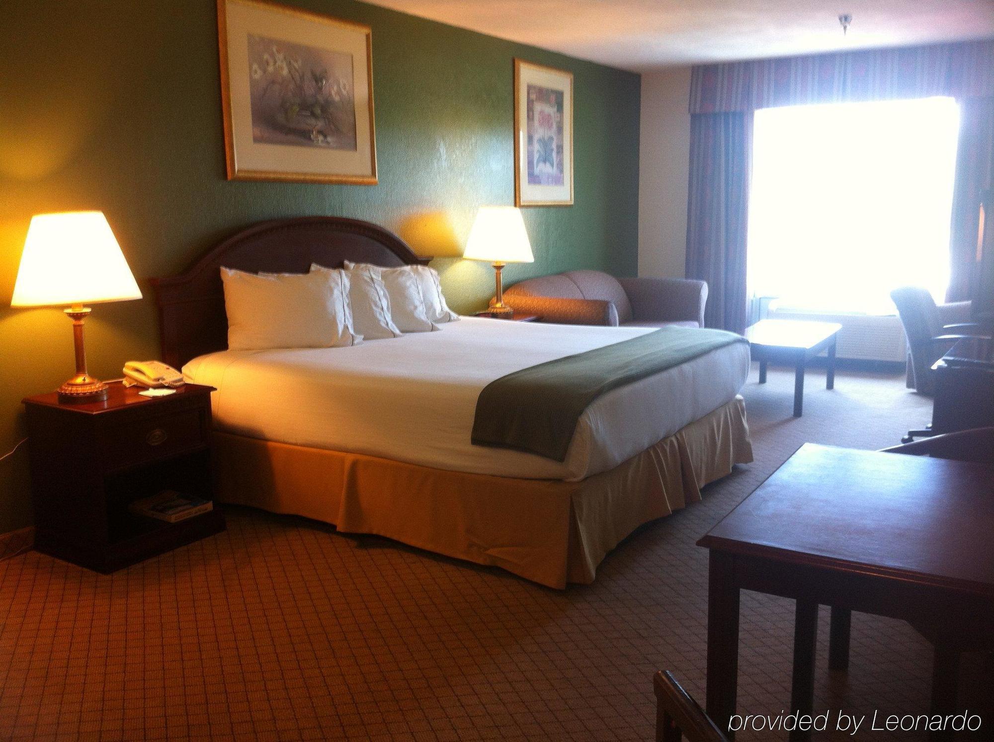 Baymont By Wyndham Montgomery South Zimmer foto
